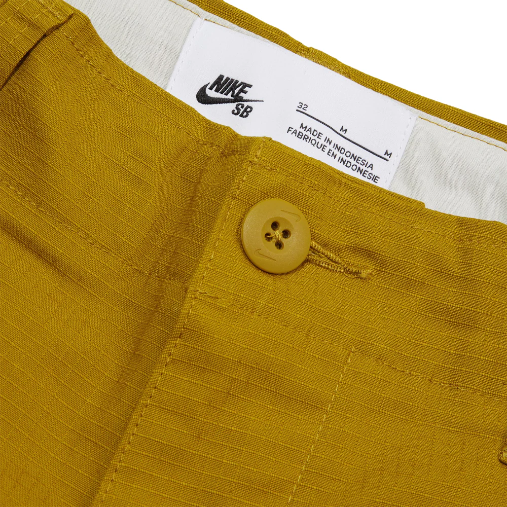 Nike SB Kearny Cargo Pant Bronzine - Image 2
