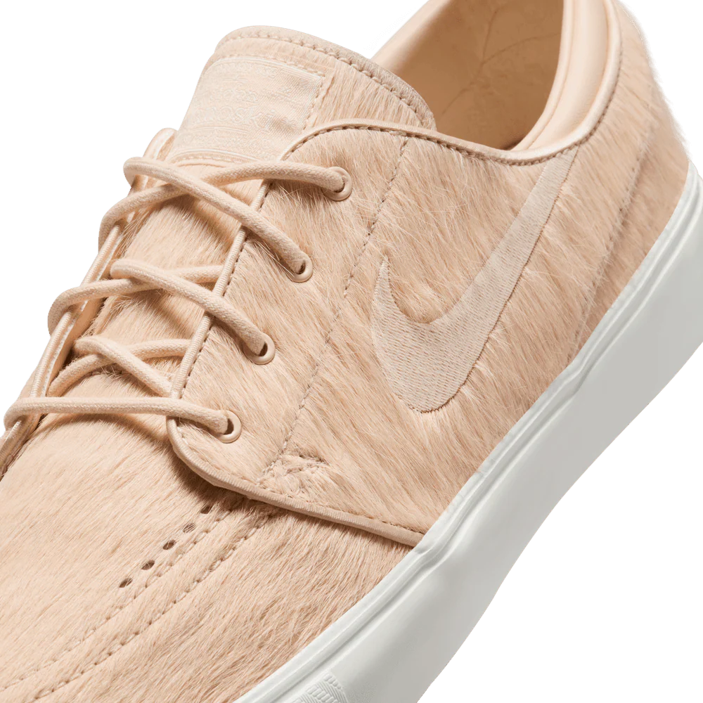 Nike SB Zoom Janoski OG+ SE Pearl White/White - Image 11